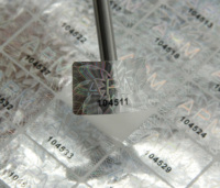Étiquettes de sécurité adhésives personnalisées 3D à hologramme laser, étanches, avec estampage à chaud or, effet arc-en-ciel argenté, inviolables (VOID)