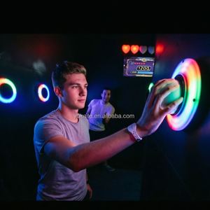 Offre Spéciale : Jeu de Balle Lumineuse LED pour Parc de Trampoline Intérieur en Plastique et Métal – Activité de Team Building - Product Image 2