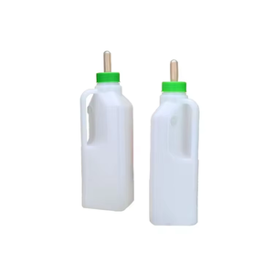 Équipement d'élevage d'animaux et <span class=keywords><strong>de</strong></span> bétail, abreuvoir et mangeoire pour vaches et moutons, biberon en plastique <span class=keywords><strong>de</strong></span> 2 L pour <span class=keywords><strong>veau</strong></span> <span class=keywords><strong>avec</strong></span> poignée - Product Image 4