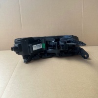 Convient pour l'assemblage du phare avant remanufacturé d'origine Jaeco J7, type bande lumineuse LED, matrice de points LED