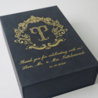 Boîte magnétique rigide dure en papier de carton recyclable personnalisée avec couvercle magnétique pliable de luxe LOGO personnalisable