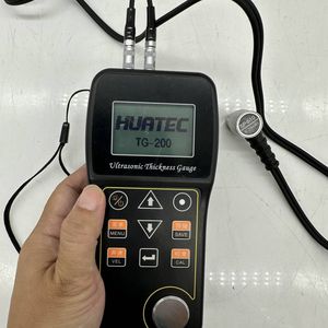 เครื่องวัดความหนาแบบอัลตราโซนิกสำหรับอุตสาหกรรมจอแสดงผล LED รุ่น TG-200 แบบมือถือ - Product Image 2