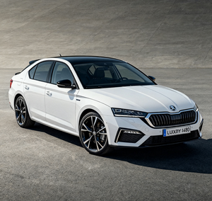 Sport Luxe 2025 <span class=keywords><strong>Skoda</strong></span> <span class=keywords><strong>Octavia</strong></span> Pro | Moteur puissant 280TSI | Transmission DSG | Expérience de conduite haut de gamme - Product Image 5