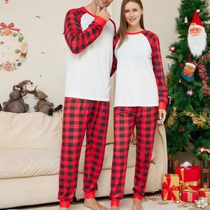 Pijamas Navideños Personalizados para Niños y Bebés, Pijamas Navideños a Juego para Familias - Product Image 1