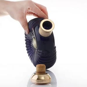 Tùy Chỉnh Độc Đáo Phẳng Hình Dạng Rỗng Presenter Cho Tequila Xo Brandy Màu Xanh đậm 500Ml 700Ml Chai Thủy Tinh Bạc Nút Chai Cổ Trang Trí - Product Image 4