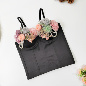 Chaleco ajustado romántico con estampado floral, estilo étnico festivo, con diseño de espina de pescado y efecto de cintura ceñida, ideal como prenda exterior para parejas. - Product Image 3