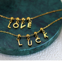 Pendentif personnalisé en or DIY avec chiffres et lettres coulissants, breloque initiale en acier inoxydable pour la fabrication de colliers et bracelets