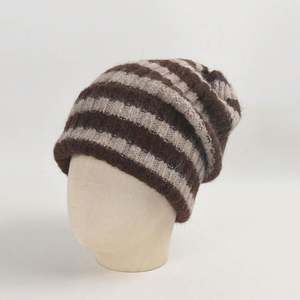 Chapeaux en laine rayés décontractés pour femmes, mode vintage automne-hiver 2024, pour l'extérieur - Product Image 1