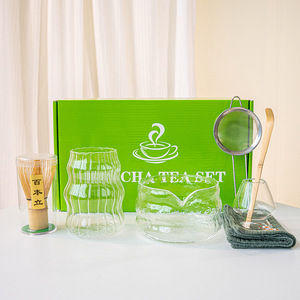 Juego de Matcha de Estilo Japonés de 7 Piezas en Caja de Regalo, Accesorios para Matcha, Taza de Matcha, Chasen, Cuchara, Soportes para Vasos, Tazón de Matcha con Boquilla, Ecológico - Product Image 1