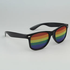 2024 unisexe lunettes de soleil arc-en-ciel sténopé conception blanc plastique vert jaune Logo fête couleur violet bleu rose PC rouge promotionnel - Product Image 4