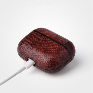 Étui en cuir PU à motif de serpent personnalisé Laudtec pour <span class=keywords><strong>AirPods</strong></span> <span class=keywords><strong>Pro</strong></span> <span class=keywords><strong>2</strong></span> Housse de protection pour écouteurs à la mode Style de créateur - Product Image 2