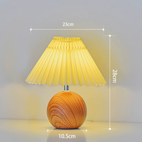 Lampe de table LED de bureau à la mode au design moderne Ampoule flottante à lévitation magnétique Lumière domestique pour le salon
