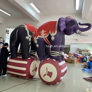 Elefante Inflable Gigante con Ruedas para Espectáculos Circenses - Product Image 3