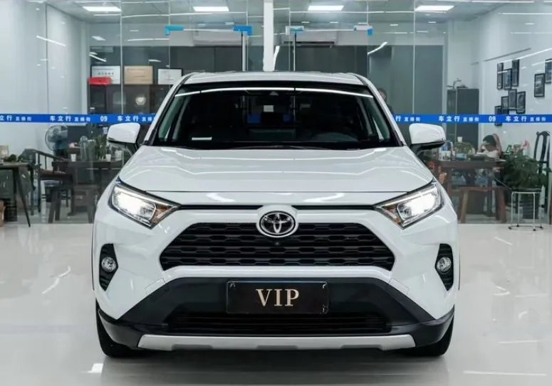2021 gasoline automatic 10DCT high quality cheap vehicles Used car of TOYOTA RAV4