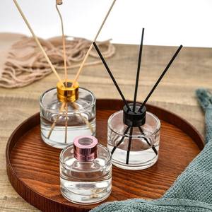 Difusor de caña de aceite esencial Natural de 100ml con palos, decoración del hogar, fragancia de <span class=keywords><strong>Perfume</strong></span>, juego de regalo de aromaterapia para sala de estar y oficina - Product Image 1