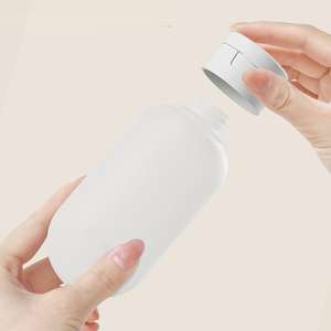 Flacone da Viaggio Portatile Vuoto da 60ml per Shampoo e Lozione con Pompa Spray per Uso in Movimento <span class=keywords><strong>KIT</strong></span> DA VIAGGIO CONFEZIONE PER PROTEZIONE SOLARE - Product Image 4