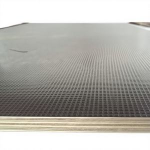 <span class=keywords><strong>Contreplaqué</strong></span> marin <span class=keywords><strong>antidérapant</strong></span> à motif hexagonal de 12 <span class=keywords><strong>mm</strong></span>, <span class=keywords><strong>15</strong></span> <span class=keywords><strong>mm</strong></span>, 18 <span class=keywords><strong>mm</strong></span>, <span class=keywords><strong>filmé</strong></span> - Product Image 2