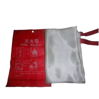 Couverture ignifuge en fibre de verre de 0,5 mm, plaque d'isolation pour bâtiments, tapis ignifuge résistant à la chaleur pour murs, toits et conduits