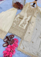 Robe de soirée longue droite en satin floral personnalisé, faite à la main, style indien pakistanais, pour mariages et fêtes