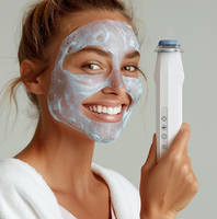 Stylo facial à bulles d'oxygène CO2 rechargeable portable pour le rajeunissement de la peau, le nettoyage en profondeur et l'élimination des rides à domicile