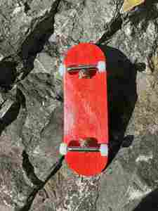 Fingerboard professionnel personnalisé très vendu, jouet pour doigts, fingerboard coloré, skateboard pour doigts - Product Image 3