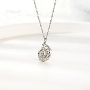 Insシンプルモリチタンスチール18Kゴールドコンチタンネックレスコールドスタイルショートクラビクルチェーン女性用小型スクリューペンダント - Product Image 4