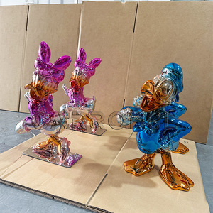 Pop Art Tùy Chỉnh 40Cm Vịt Điêu Khắc Phim Hoạt Hình Công Viên Donald Vịt Tượng Nhựa Mạ Phim Hoạt Hình Phim Hoạt Hình Động Vật Trang Trí Nhà Thủ Công - Product Image 4