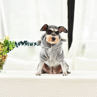 Manteau court et doux en peluche pour chien, vêtement d'usine, de chien et de chat mignon, automne et hiver, vente en gros,