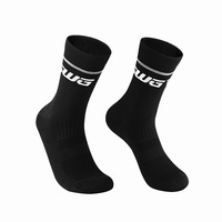 Chaussettes de cyclisme Crew personnalisées de haute qualité Respirant Rétro Nylon Logo Cuff Bottom Mountain Chaussettes pour hommes femmes