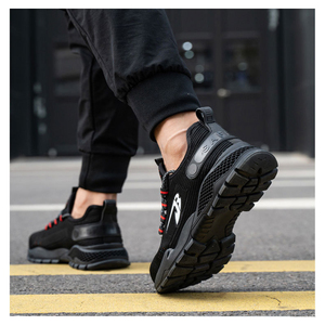Fashion Breathable Safety Shoe Casual <strong>Trainers</strong> Men's Safety Shoe Fly Knit Steel Toe Non-slip Men's <strong>Work</strong> Shoes - Product Image 5