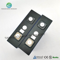 4pcs 3.2V 176Ah Baterai Lithium Ion Prismatis CALB LiFePO4 Isi Ulang 4000-Siklus Cangkang Aluminium untuk Penggunaan Mobil