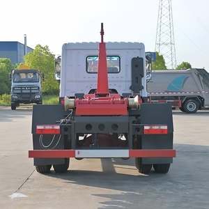 Camión de Basura Dongfeng 4X2 de 6 Ruedas y 12 Toneladas con Gancho de Elevación y Remolque Desmontable - Product Image 6