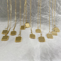 Pendentif carré gravé personnalisé en acier inoxydable plaqué or 18 carats, breloque personnalisée pour collier