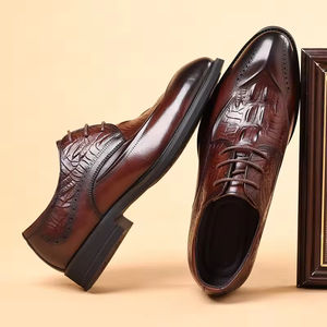 Chaussures Chelsea italiennes artisanales pour hommes en cuir véritable, à bout fermé, imperméables, à enfiler, élégantes et décontractées pour le bureau - Product Image 6