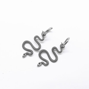 Pendientes Colgantes de la Serie Serpiente Yunnique, Joyería Animal de Acero de Titanio, Diseño Retro de Serpiente Venenosa, Estilo Hip Hop Unisex - Product Image 2