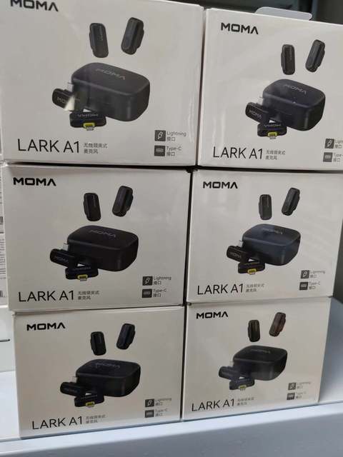 Hollyland LARK A1 Cardioid Wireless Microphone for iPhone Android YouTube TikTok Vlogging Podcasting Noise Cancellation Feature
