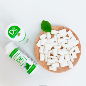 Emballage de <span class=keywords><strong>tube</strong></span> de xylitol DC24 Halal chewing-<span class=keywords><strong>gum</strong></span> dent friendly variété menthe verte chewing-<span class=keywords><strong>gum</strong></span> sucré sans sucre - Product Image 1