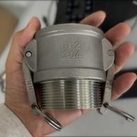 Raccords de tuyaux d'incendie à connexion rapide en acier inoxydable 304/316L, à tête hexagonale, à bride NPT, de type B à serrage rapide, sablés
