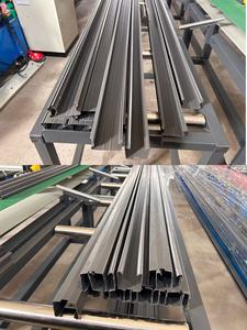 Machine de fabrication de poteaux de clôture <span class=keywords><strong>Colorland</strong></span> populaire en Australie, machine de formage de profilés de clôture avec moteur à engrenages PLC, facile à utiliser, 380V - Product Image 6