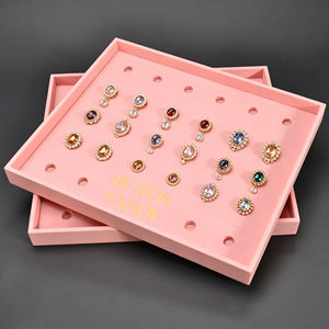 Caja de Almacenamiento de Broches de Terciopelo con Logotipo Personalizado, Varios Estilos, Diferentes Bandejas, Color Rosa - Product Image 1
