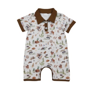 ชุดหมีแขนสั้นสำหรับเด็กผู้หญิง SR3882พิมพ์ลายม้าล่าสัตว์สีน้ำตาล - Product Image 1