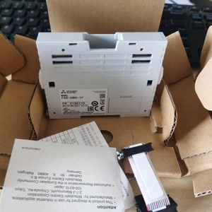 FX5-CNV-IF โมดูลคอนโทรลเลอร์ IO ใหม่เอี่ยม โมดูลคอนโทรลเลอร์แบบตั้งโปรแกรมได้ของแท้ พร้อมการรับประกันหนึ่งปี - Product Image 1