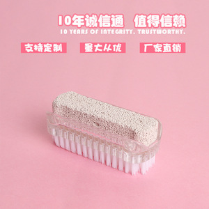 Brosse à ongles en plastique avec éponge pour le nettoyage et le massage des ongles, forme plate, design transparent - Product Image 5