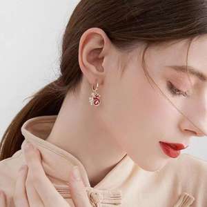 Женские серьги с цирконом - Product Image 4