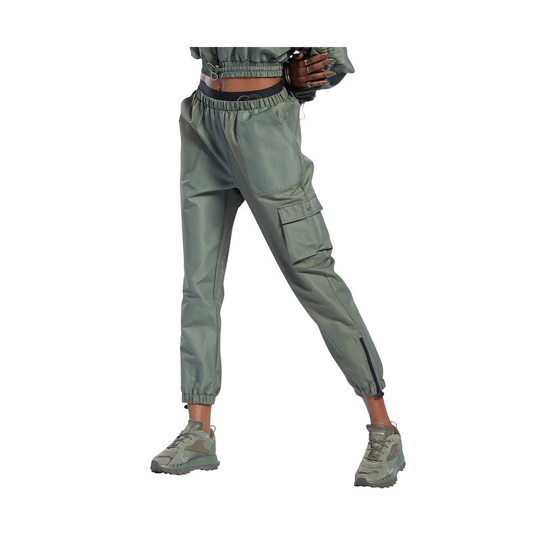 สีเขียว