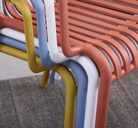 Chaise de salle à manger en plastique empilable de qualité supérieure certifiée EN581, pour l'intérieur et l'extérieur, café, jardin, restaurant