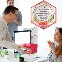 Plaque acrylique transparente de lettre de forme personnalisée de haute qualité décorations en cristal personnalisées et cadeaux d'appréciation avec impression laser