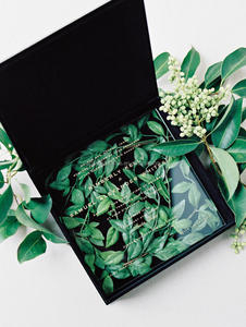 Invitations de mariage luxueuses en velours et <span class=keywords><strong>daim</strong></span> avec couverture rigide, miroir doré en acrylique et boîtes en velours - Product Image 2