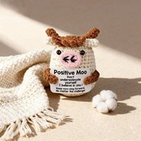 Peluche en crochet en forme de vache Positive Moo, jouet amigurumi fait main, cadeau reconfortant pour enfants et adultes, adorable décoration pour la maison