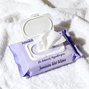 Lingettes intimes féminines personnalisées en gros avec logo, lingettes humides pour soins quotidiens, lingettes intimes féminines biologiques - Product Image 1